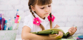 Najlepsze podręczniki dla 5-latków – nauka i zabawa w jednym