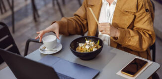 Korzyści z wdrożenia kart lunchowych w firmie