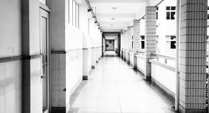 Jak Wybrać Idealną Szkołę Średnią? Odkryj Swoje Mocne Strony i Zdecyduj!